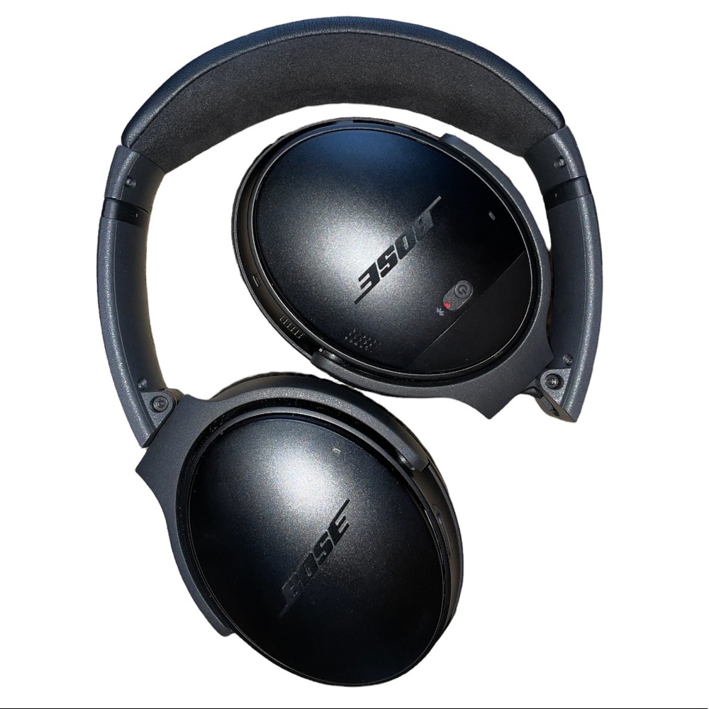 Bose Quiet Comfort 45 Wireless Bluetooth Noise-Cancelling Headphones